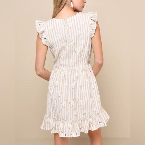 Lulus Sunny Crush Striped Embroidered Mini Dress Beige/Ivory M NWT IN PACKAGE - Picture 2 of 7